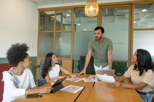 Empreendedorismo Social: Conceito, Exemplos e Benefícios